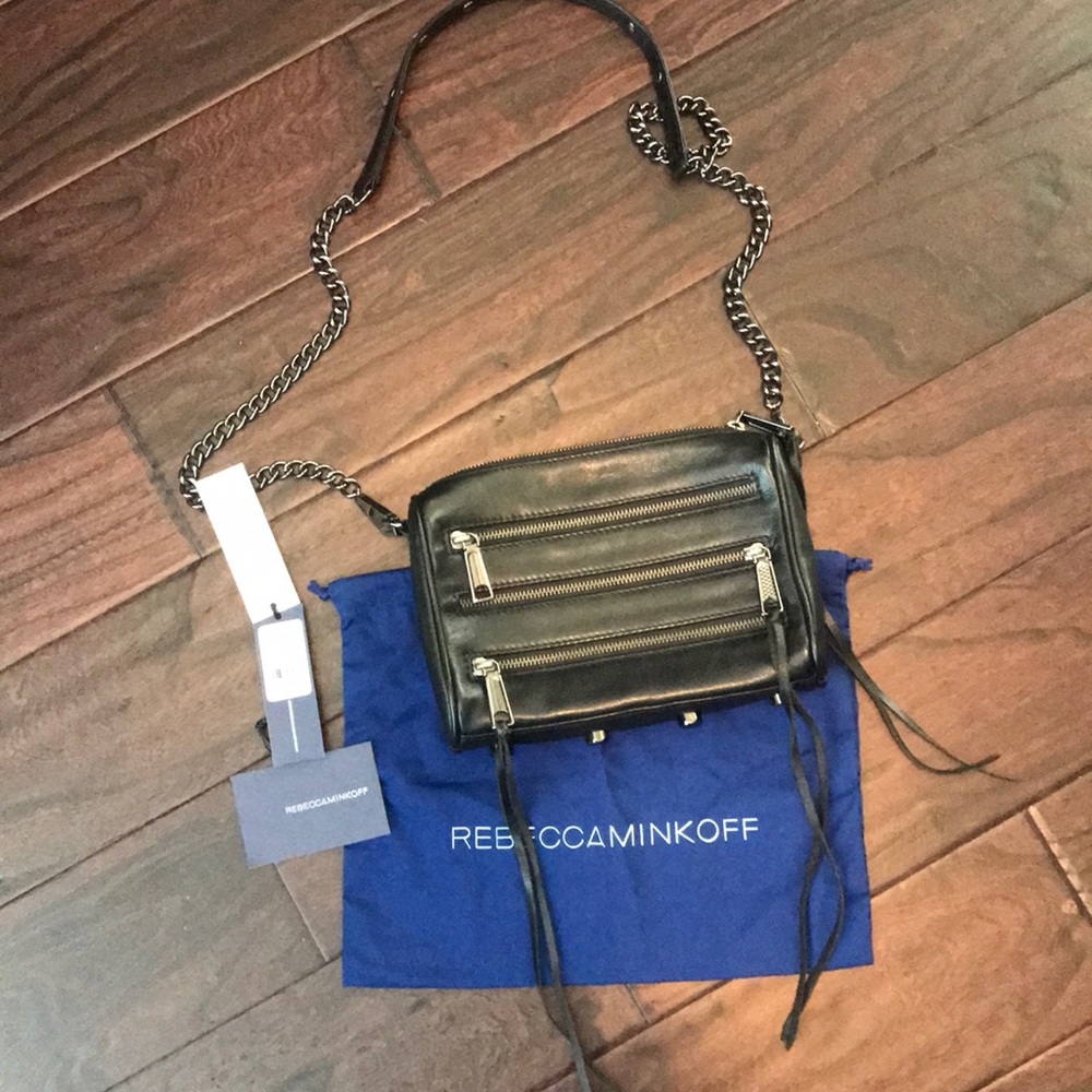 ❤️REDUCED❤️ Rebecca Minkoff Mini 5 Zip